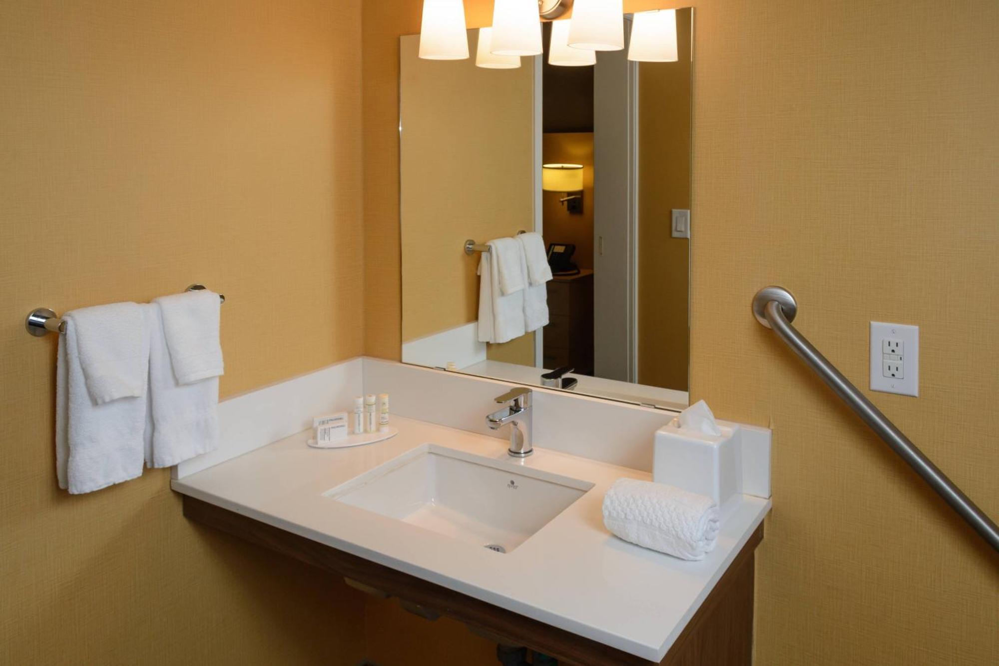 Towneplace Suites By Marriott Toronto Northeast/Markham Luaran gambar