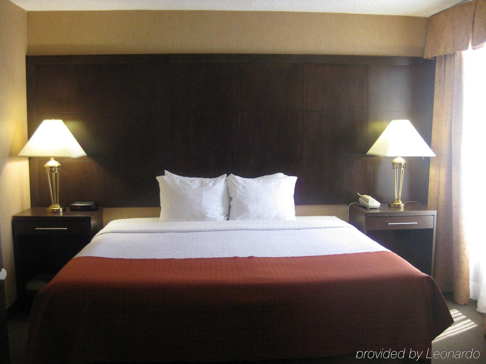 Towneplace Suites By Marriott Toronto Northeast/Markham Bilik gambar